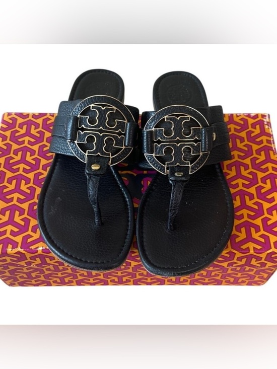 Tory Burch Shoes - Tory Burch Amanda Thong Sandals Black Pebbled Leather 8.5